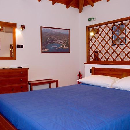 Vila Elena 1Astoning View Steni Vala Alonissos Екстериор снимка